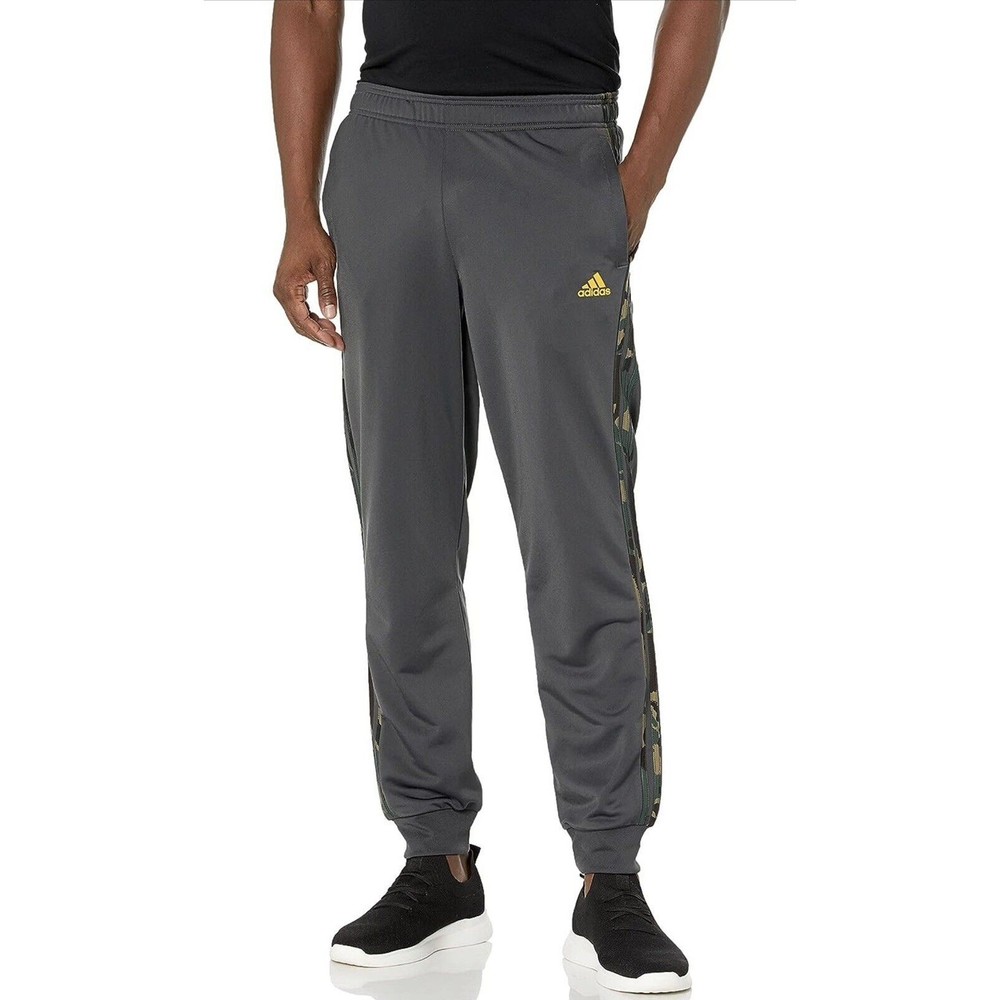 adidas Men's Warm-Up Tricot Tapered 3-Stripes Camo Track Pants Size Small H48440